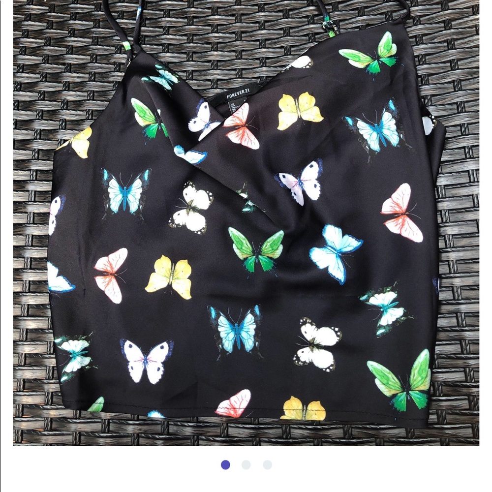 Forever 21 butterfly top NWT